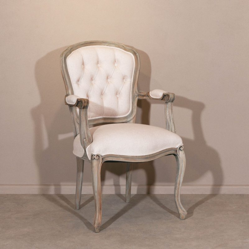 Carver Chair UK