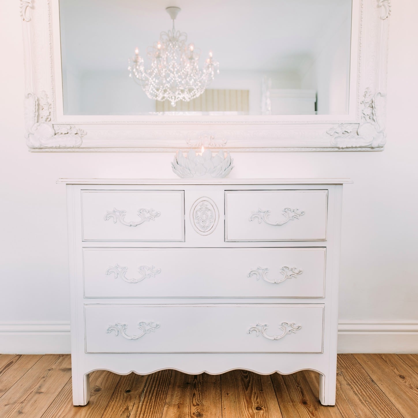 French White 2 Over 2 Carved Wooden 4 Drawer Chest Furniture La