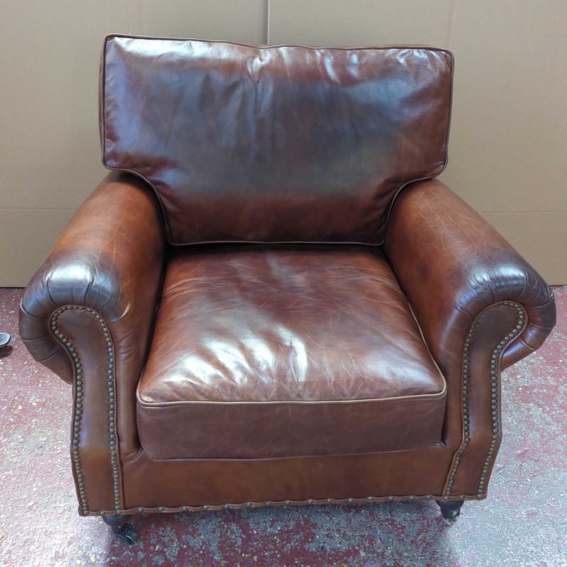 Vintage Brown Leather Armchair EX DISPLAY EX DISPLAY UK