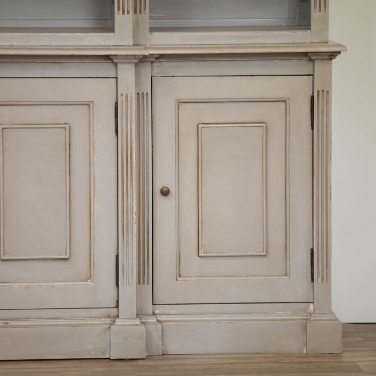 Breakfront Dresser UK