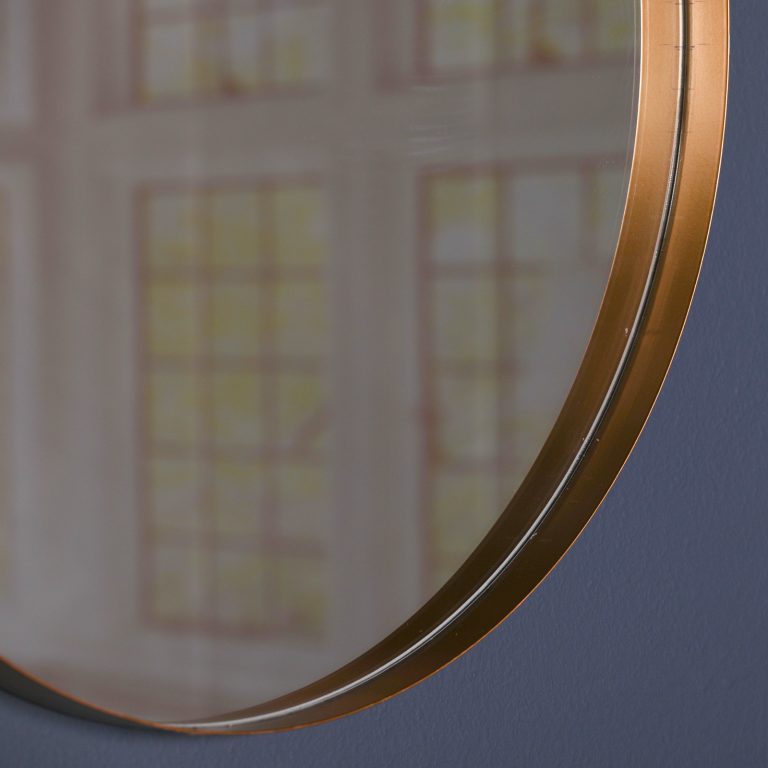Mirror (Copy) UK
