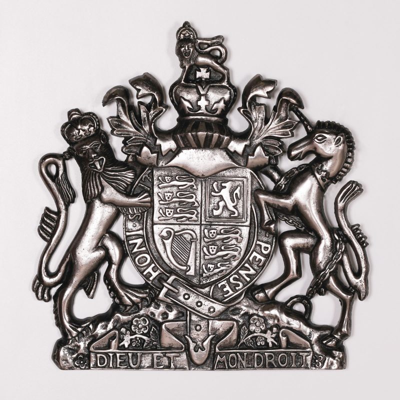 Coat Of Arms Plaque in Antiqued Silver Finish Silver Finish UK