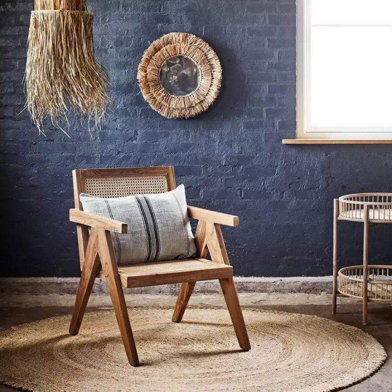 Carver Chair UK