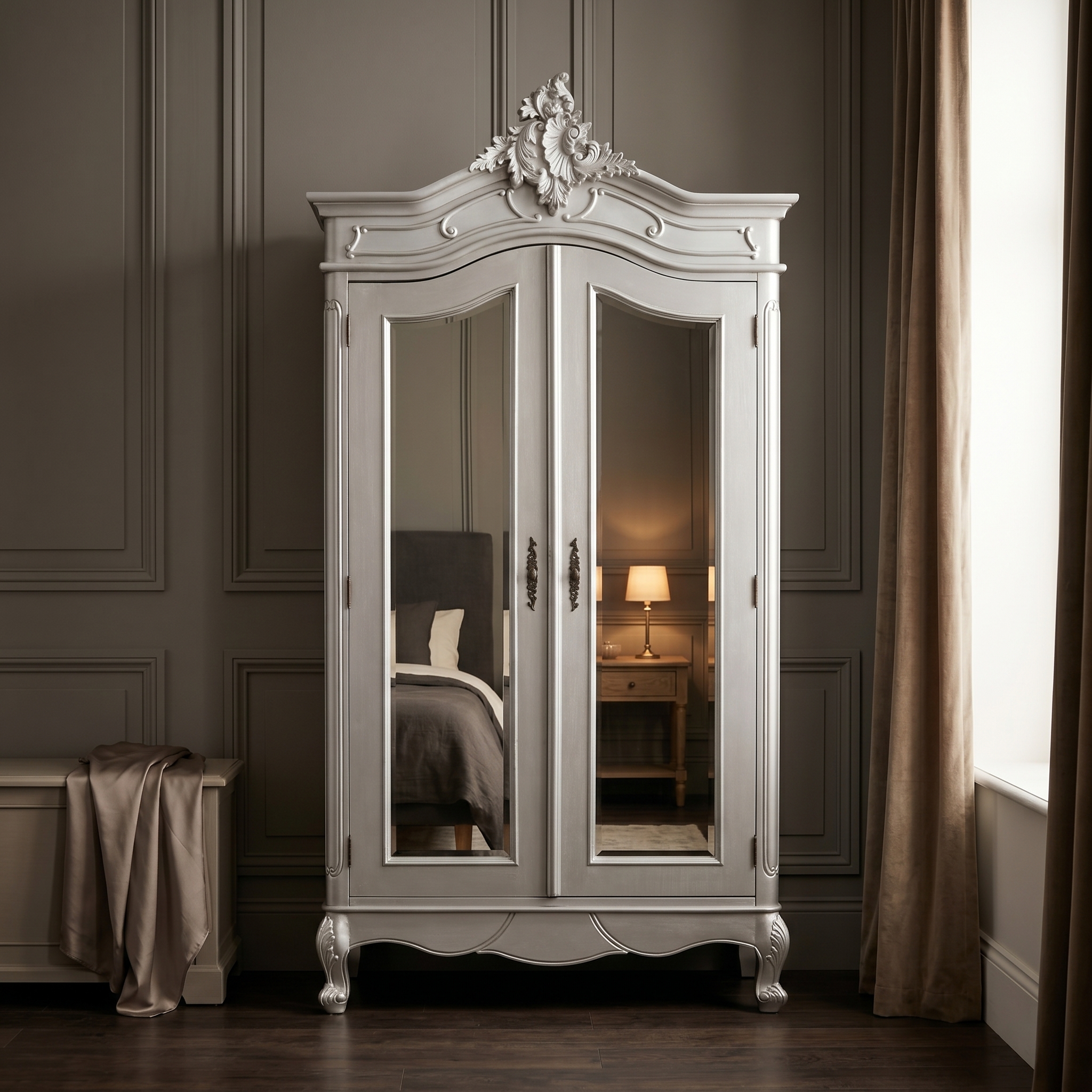 Double Armoire UK