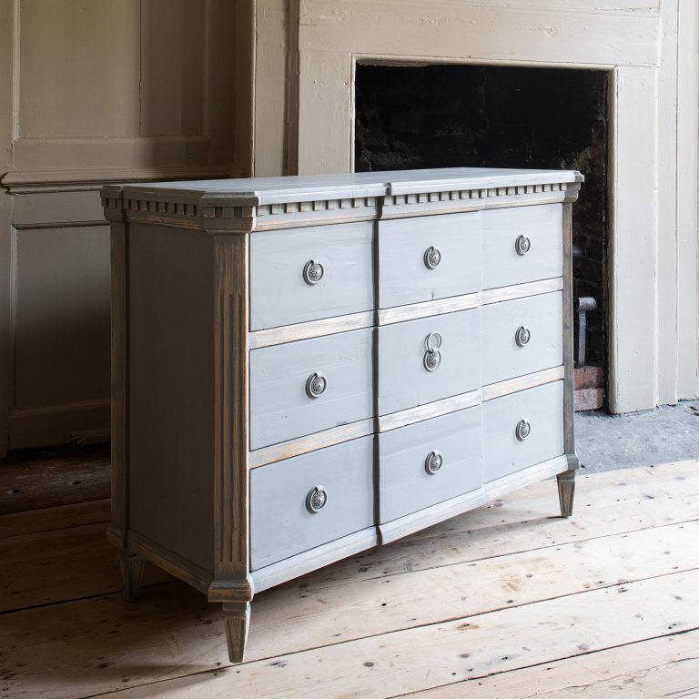 Of Drawers UK