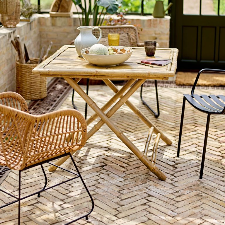 Lounge Chair UK