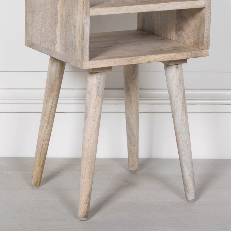 Table (Copy) UK