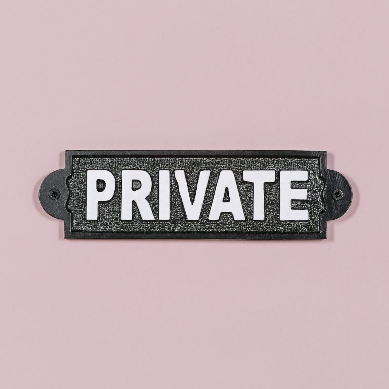Plaque (Copy) UK