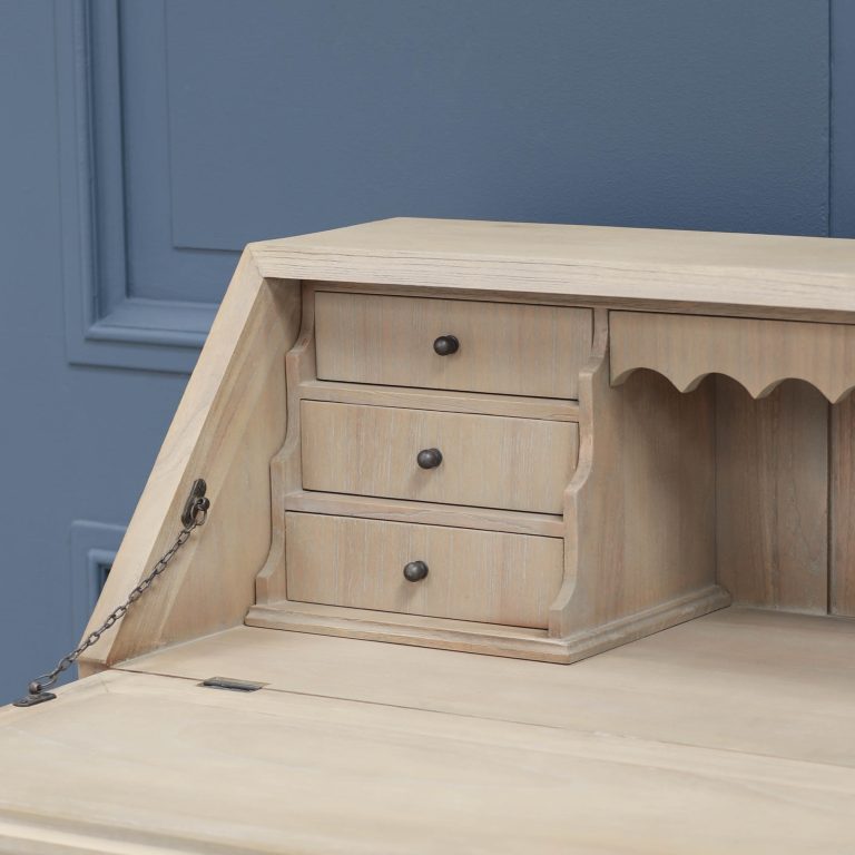 Bureau Desk UK