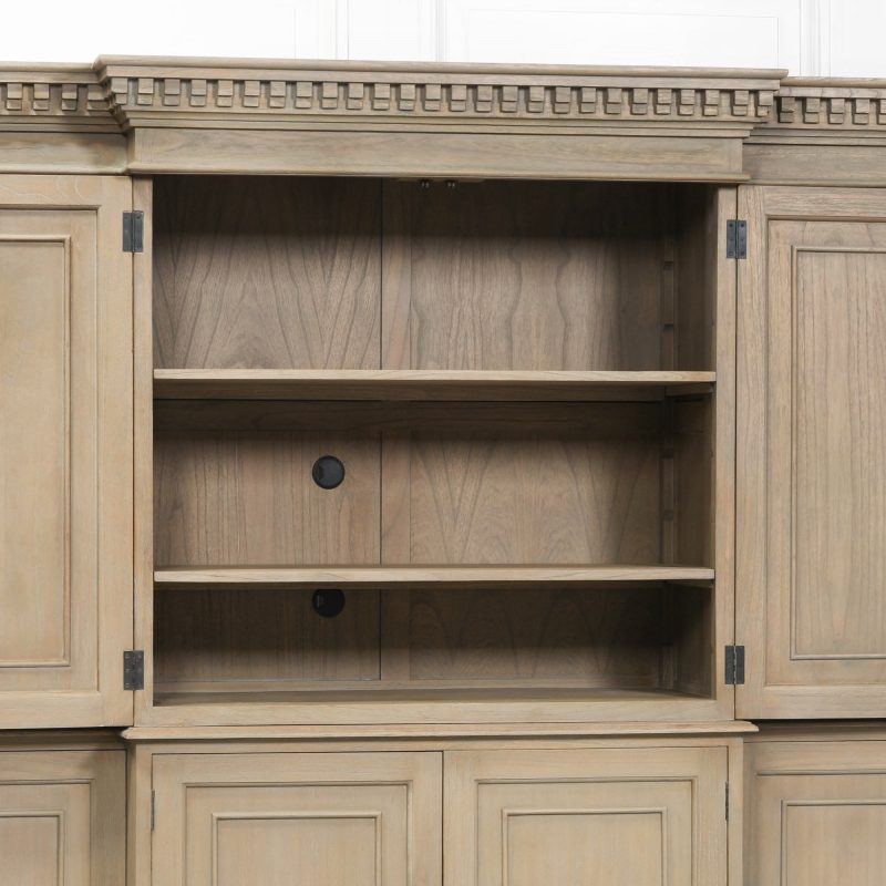 Entertainment Dresser UK