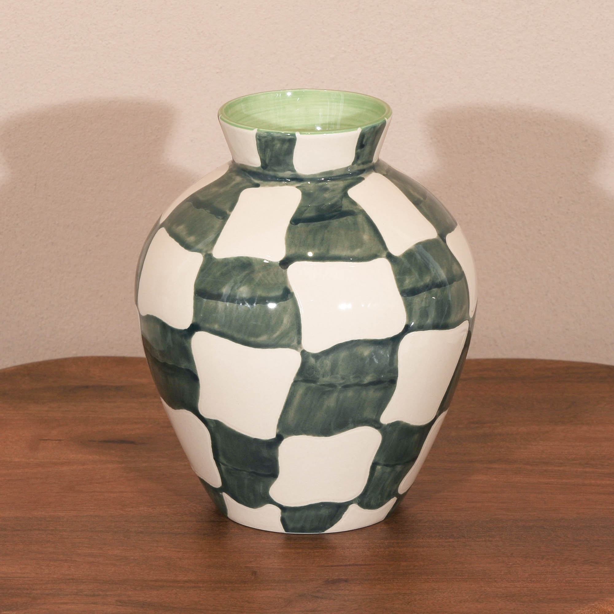 24cm Vase UK