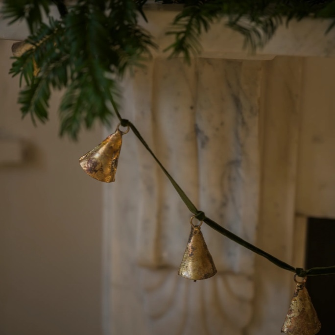 Bells Garland UK