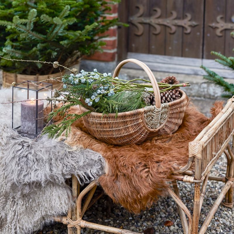 Set of 2 Handcrafted Rattan Baskets With Handles With Handles UK