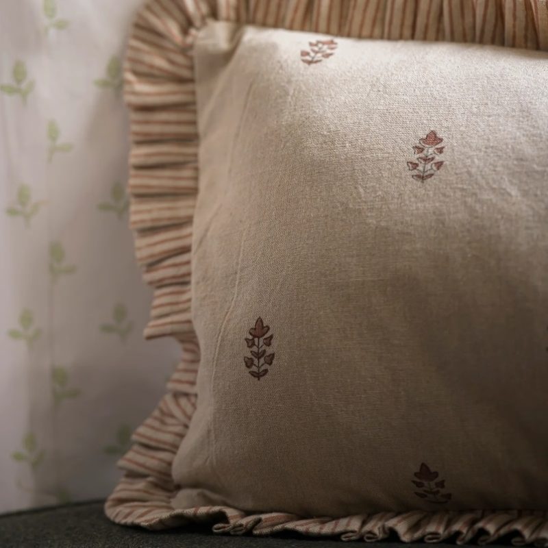 Floral 50cm Feather Cushion Feather Cushion UK