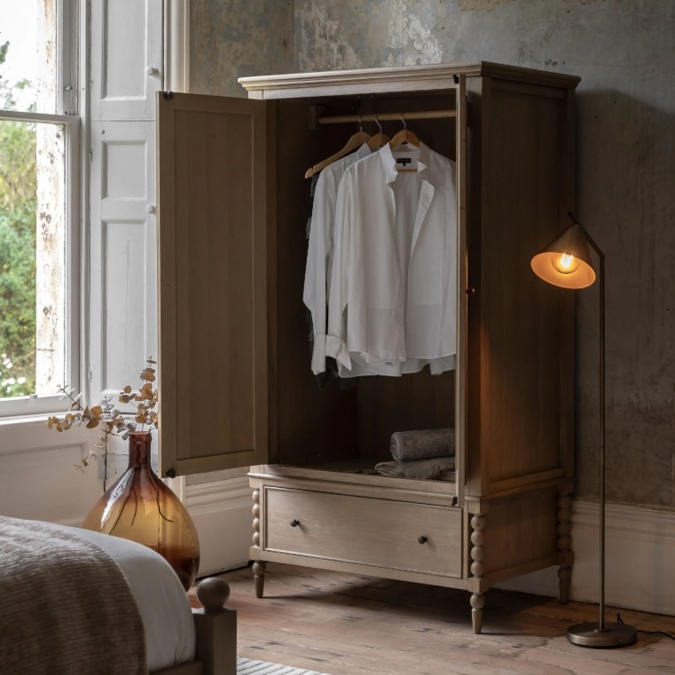 Oak Bobbin 2 Door Wardrobe Door Wardrobe UK