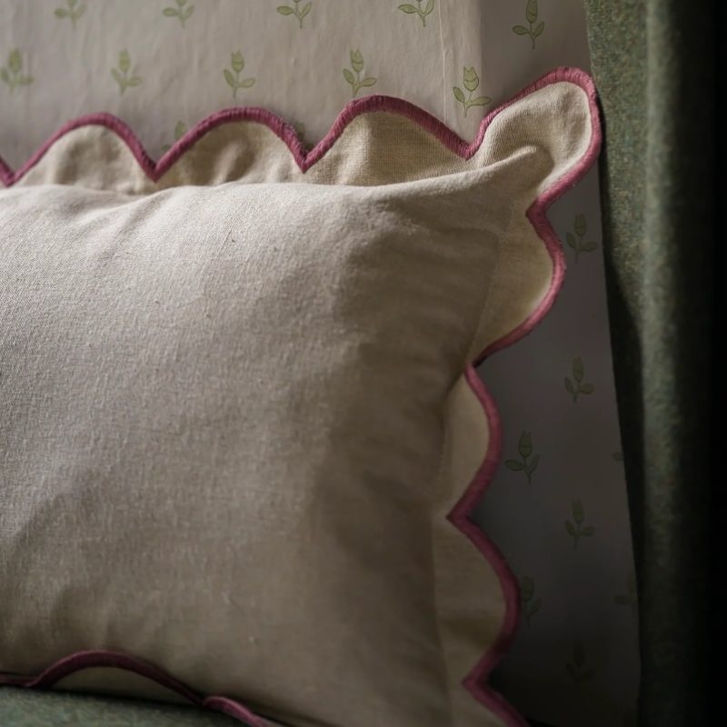 Scallop Pink Edge Feather Cushion Feather Cushion UK